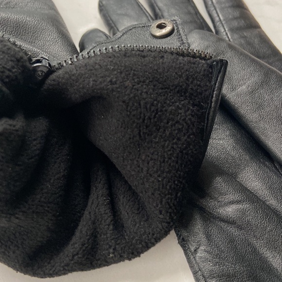 Black leather gloves - Picture 4 of 8